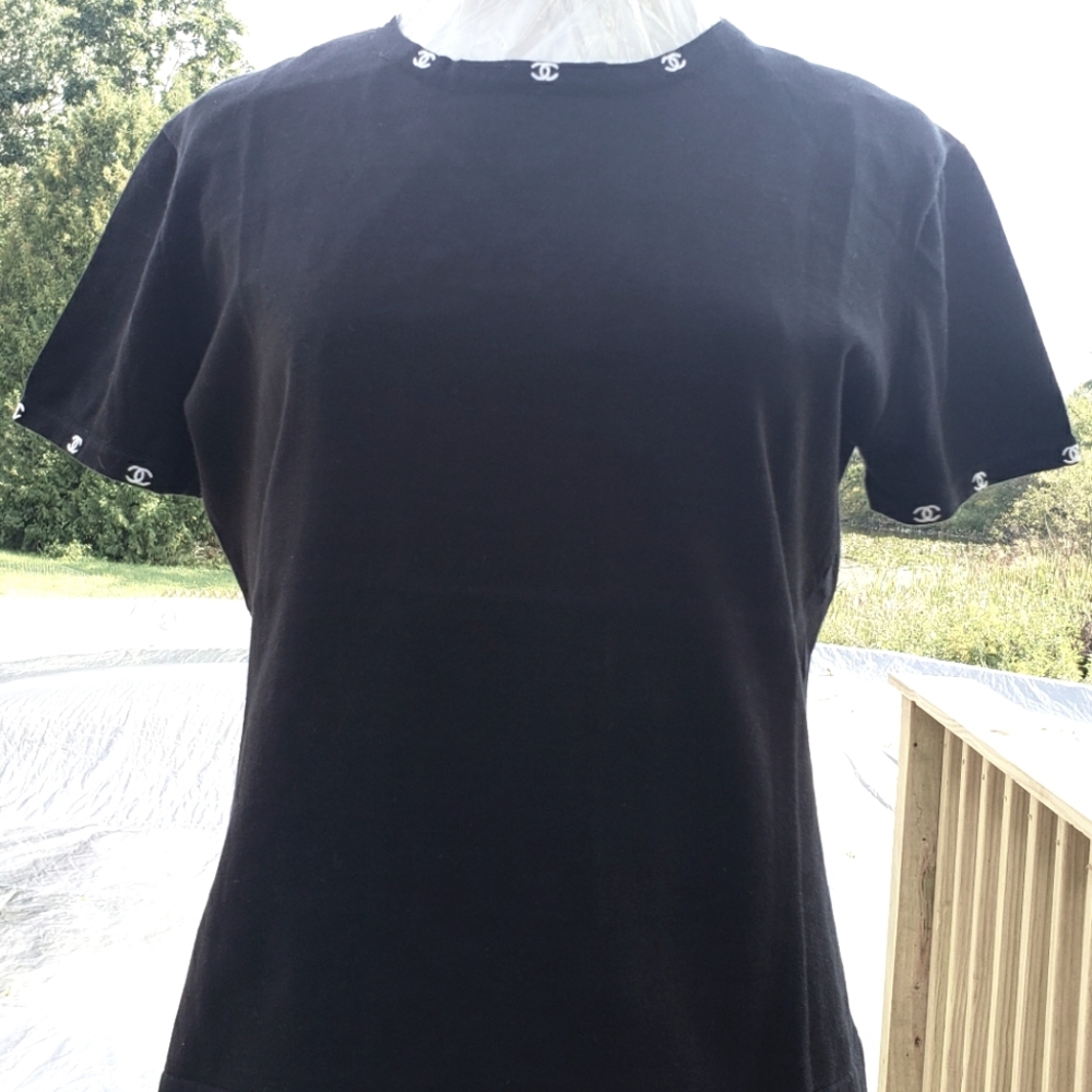 Chanel top logo embroidered unisex